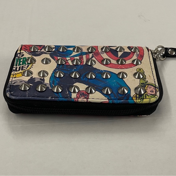 Marvel Captain America Studded Zip Around Wristlet Wallet - Picture 3 of 4
